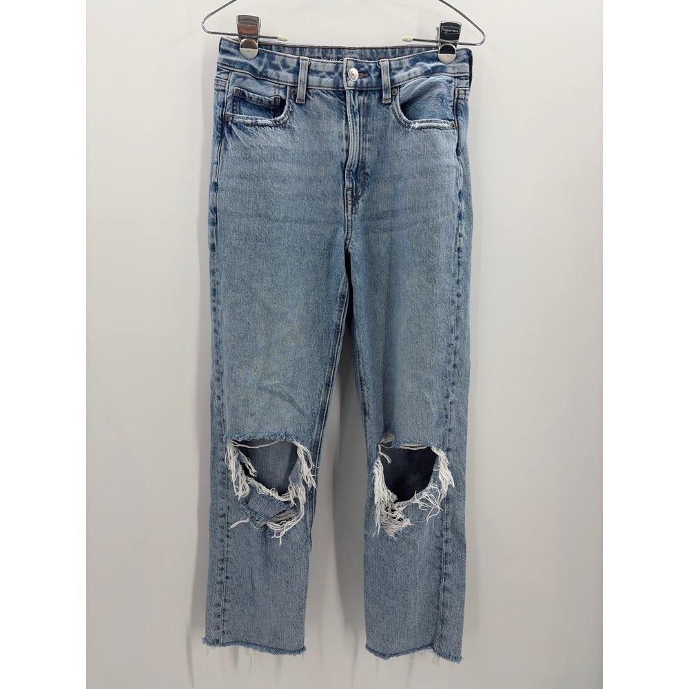 American Eagle Distressed Mom Jeans Light Wash Blue High Rise 6  Raw Hem